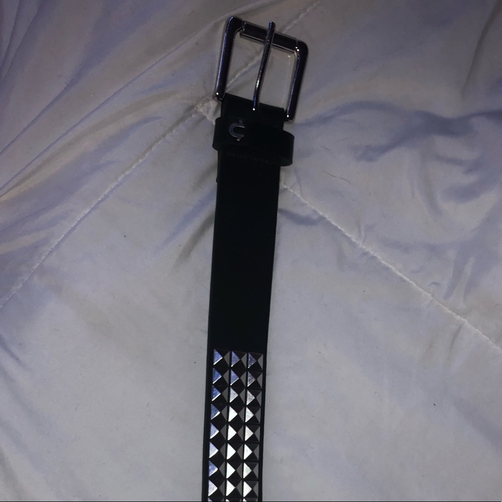 True religion studded belt Size 30-36